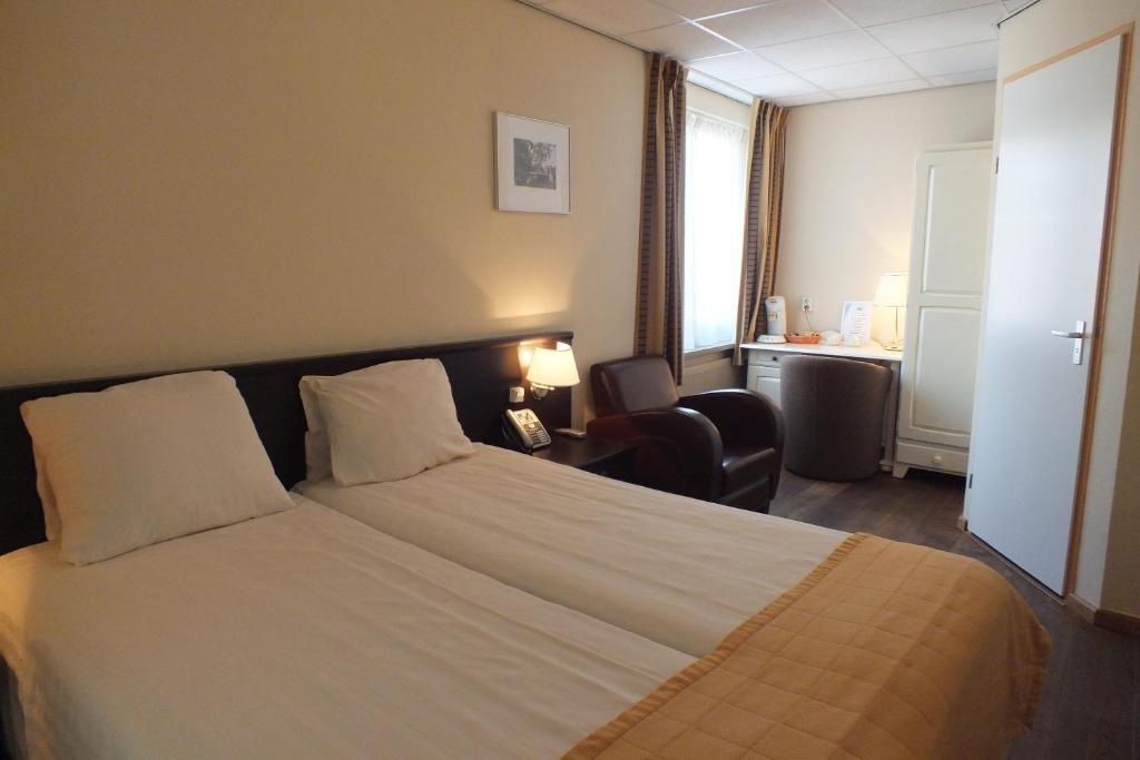 Hotel Jo Van Den Bosch 's-Hertogenbosch  Værelse billede